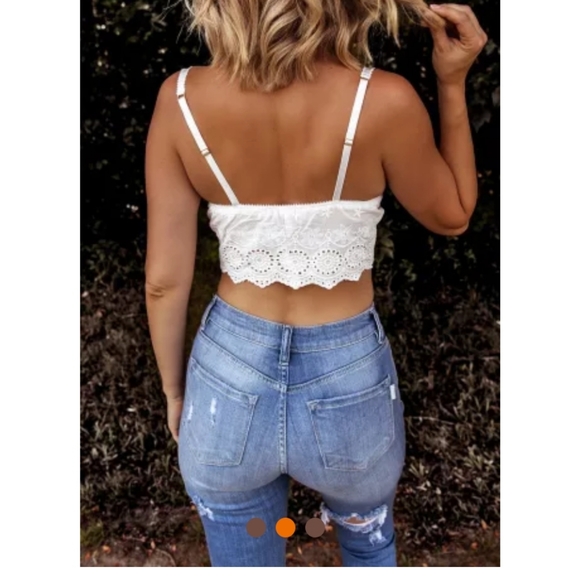 White adjustable hollow out lace bralette - Picture 2 of 2
